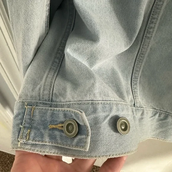 Arizona Jean Company Light Blue Denim Jacket - Picture 6 of 7